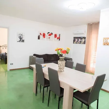 Apartment D'irene Capaci